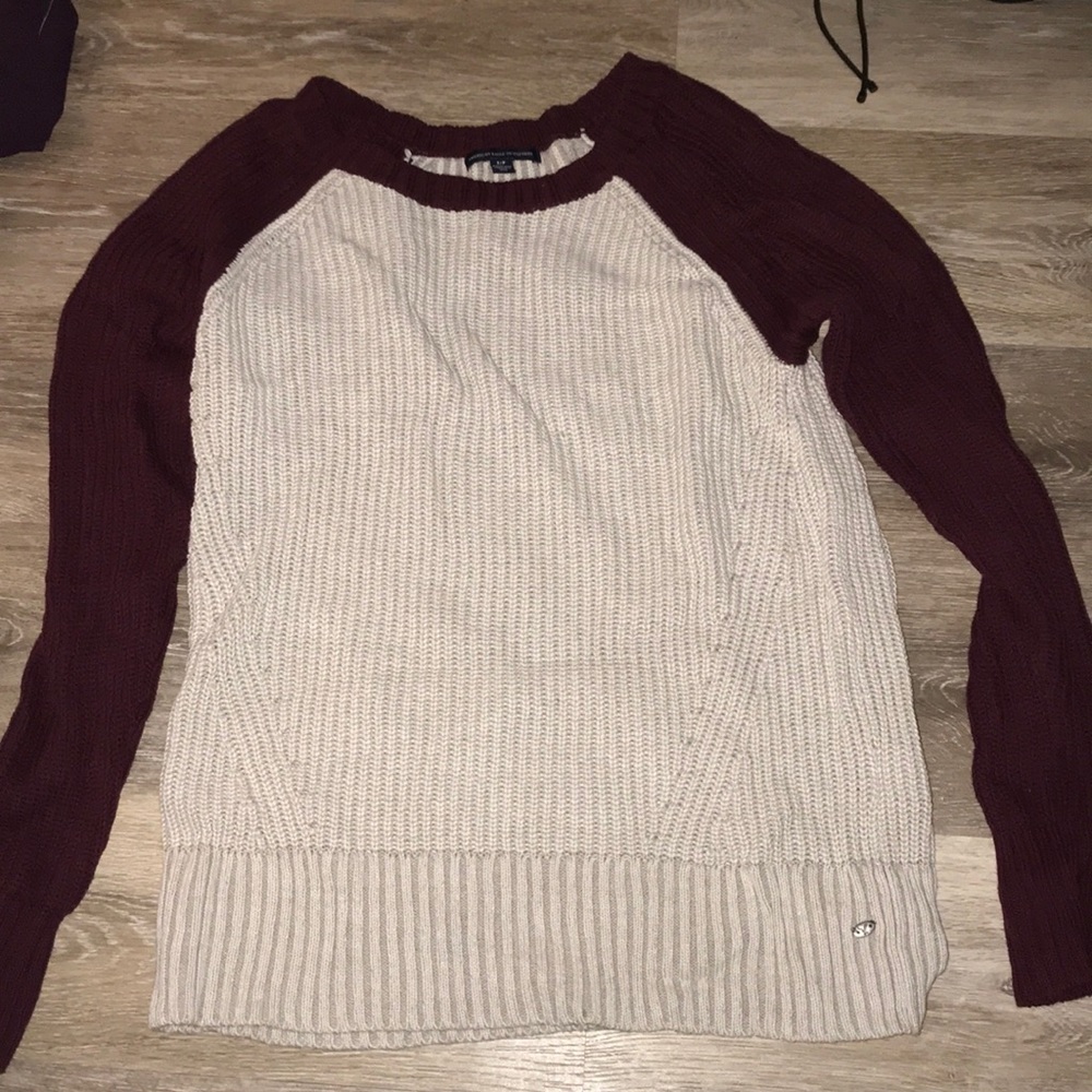 American eagle sweater